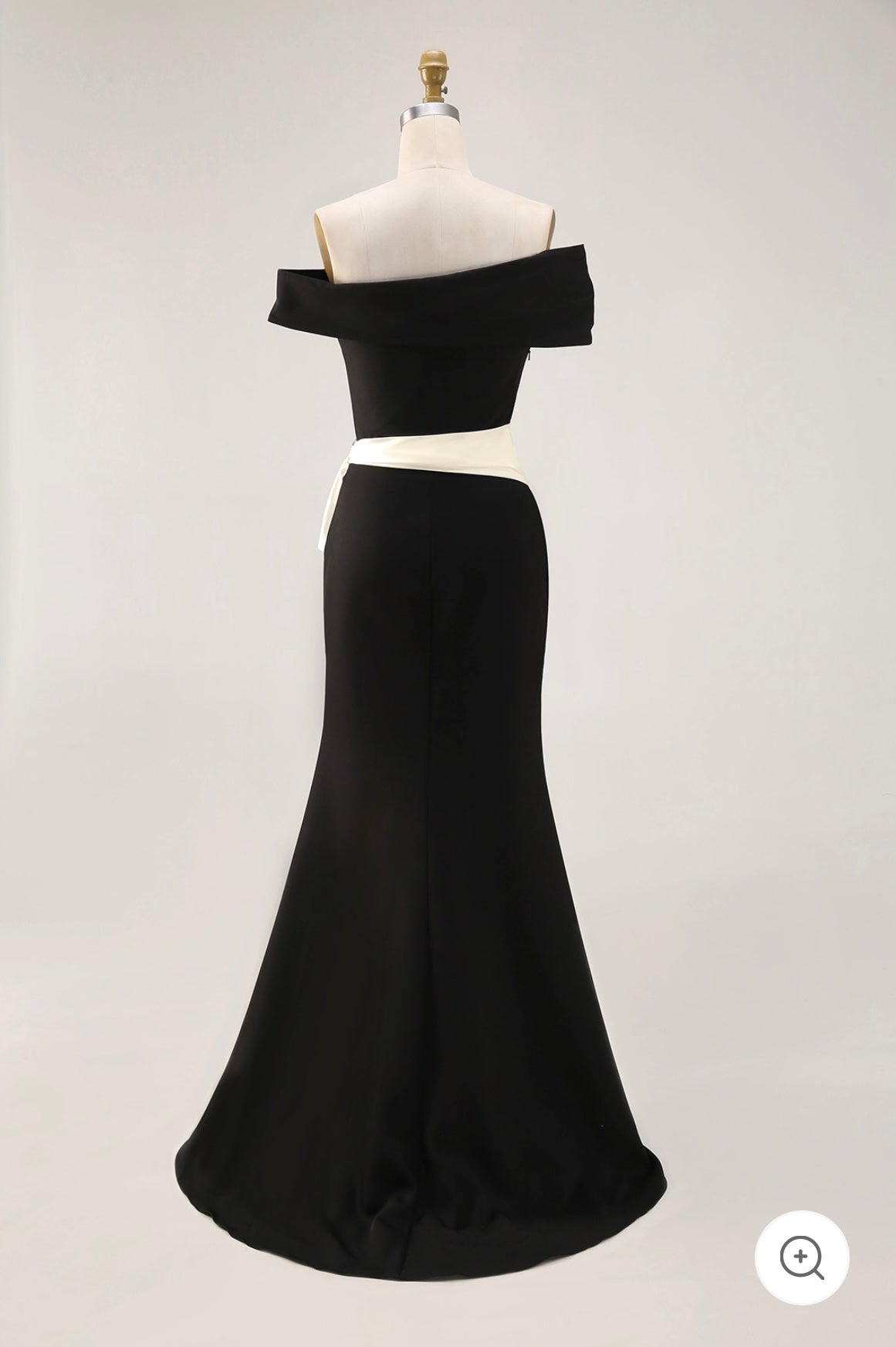 Seraphine | Off-Shoulder Luxe Galajurk