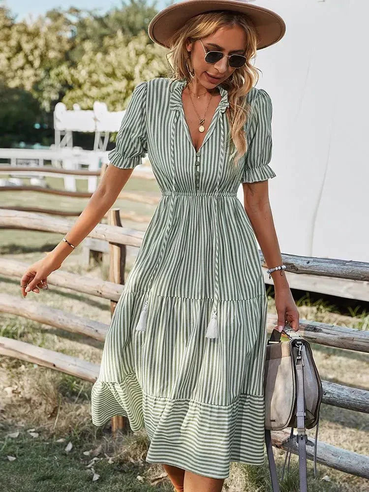 COASTAL BELLE | RUFFLE V-HALS JURK