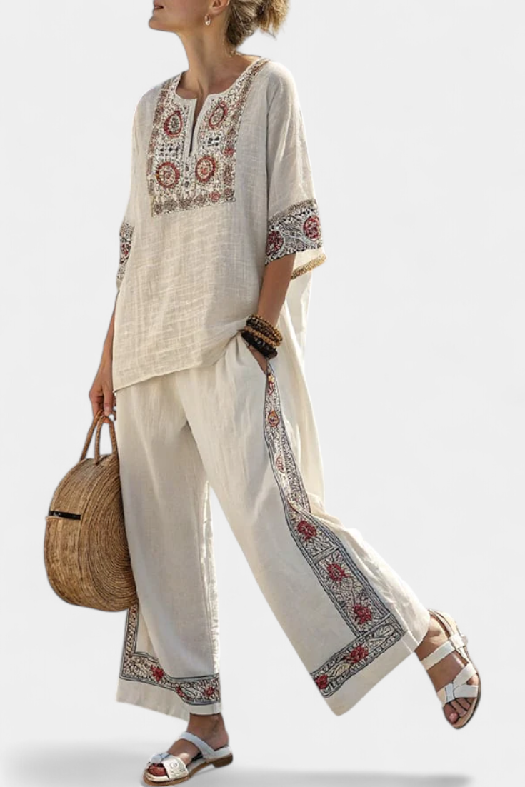 Almara Set – Tijdloze Borduurkunst in Boho Stijl